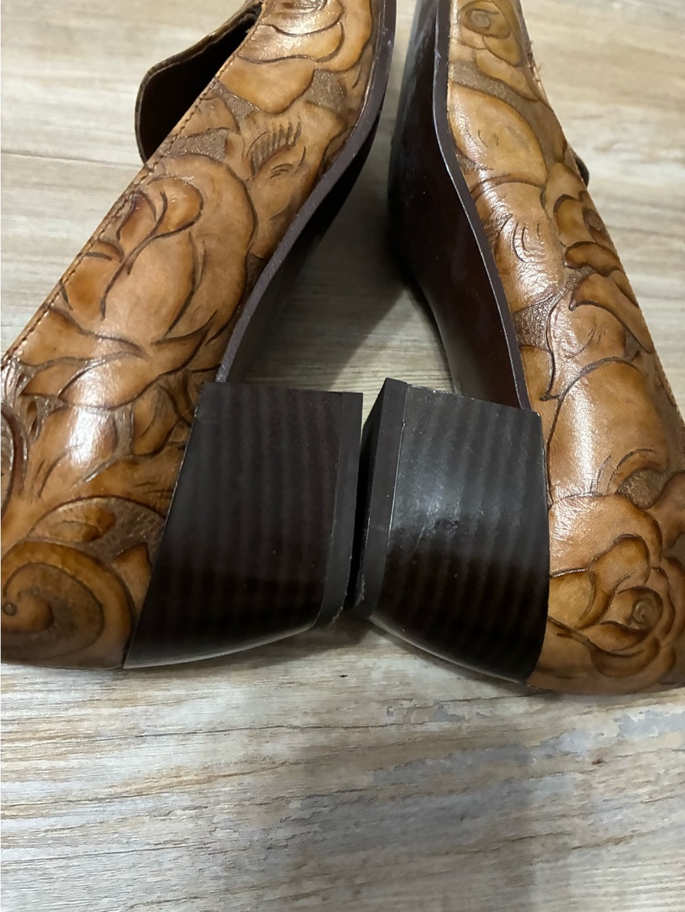 Floral shoes - Picture 5 of 7